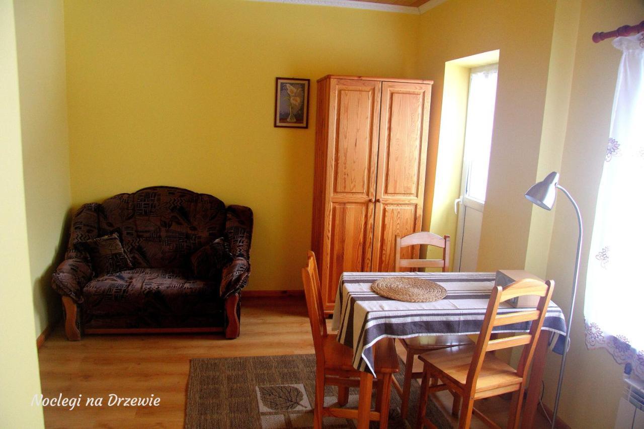 Noclegi Na Drzewie Cisna Exterior foto